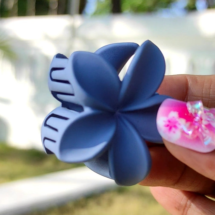 Hawaiian Flower Hair Claw