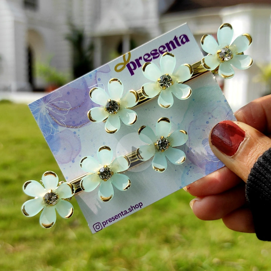 Petal Charm Hair Clip